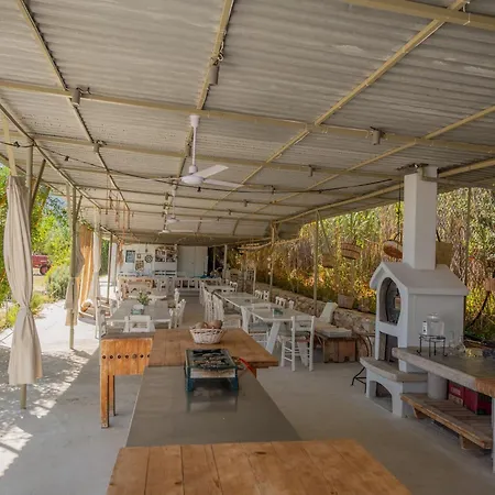 Odyssey Eco Farm Glamping Кемпинг