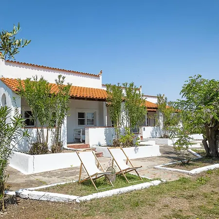 Odyssey Eco Farm Glamping * Галатас