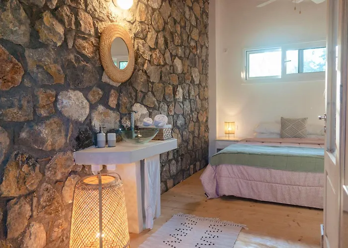 Odyssey Eco Farm Glamping * Γαλατάς