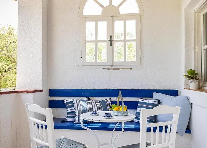 Odyssey Eco Farm Glamping * Γαλατάς