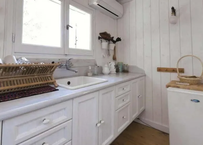 Odyssey Eco Farm Glamping *